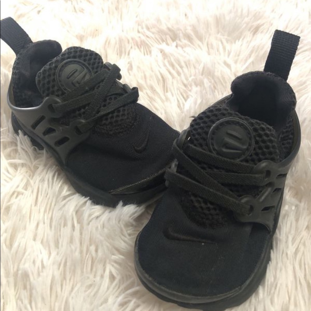 Toddler Nike prestos